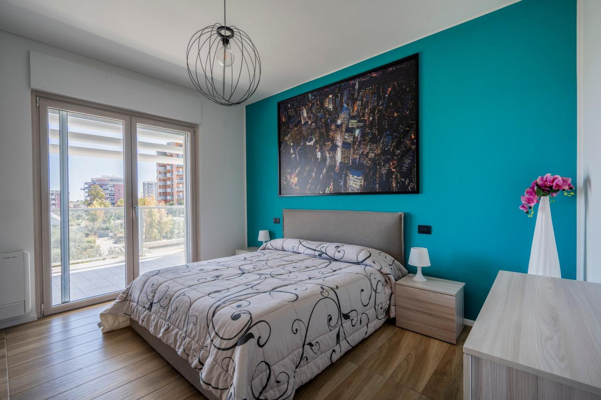 Kind Park - Sleek Apartment With Terrace & Parking Bari Luaran gambar